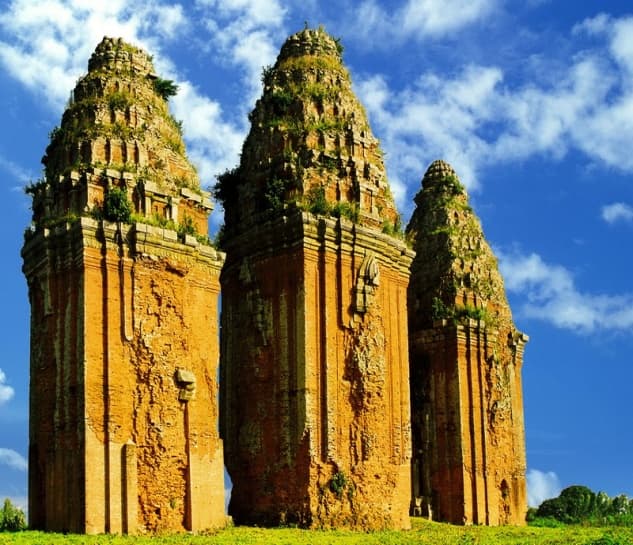 Cham Towers Heritage Day Tour
